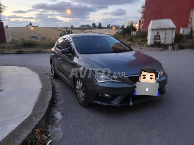 Je mets en vente une belle voiture - 2