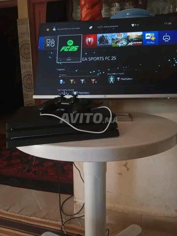 PS4 Pro 1 To - 2