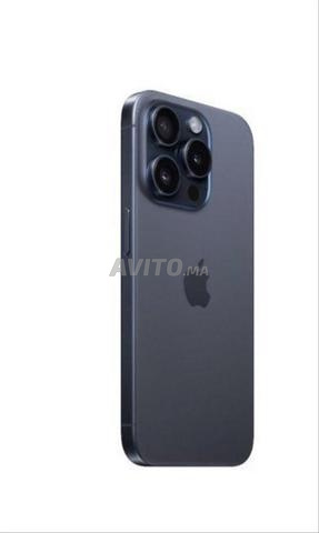 iPhone 15 Pro Bleu 128 Go - 2