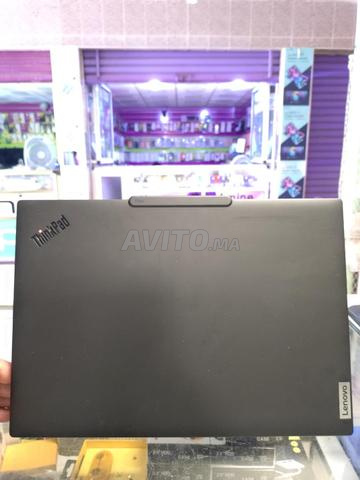 Lenovo ThinkPad t14s gen5. Core Ultra 7