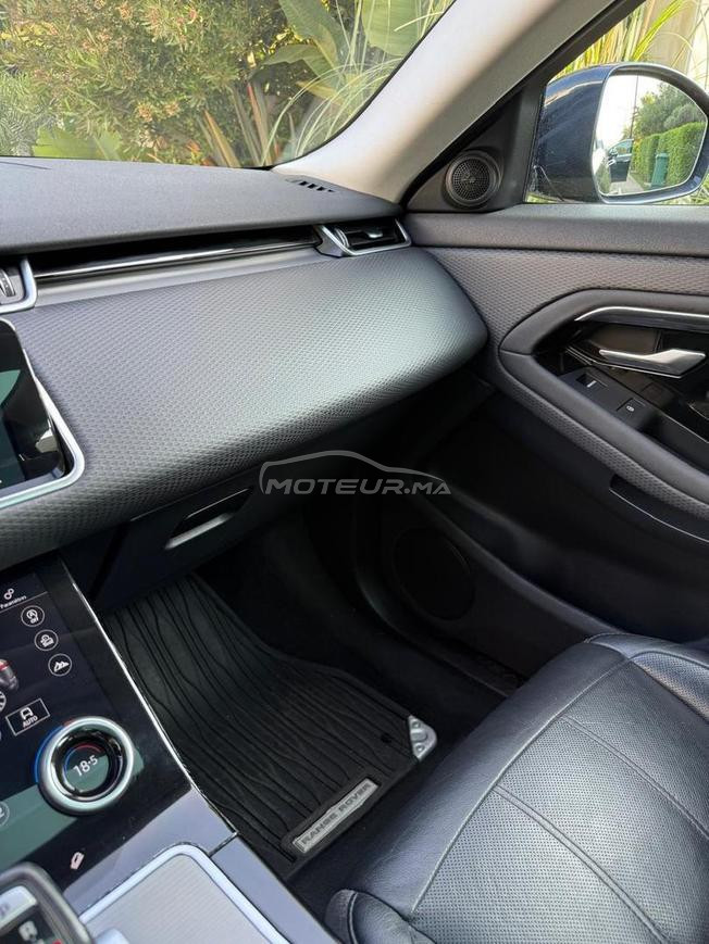 Range rover évoque 