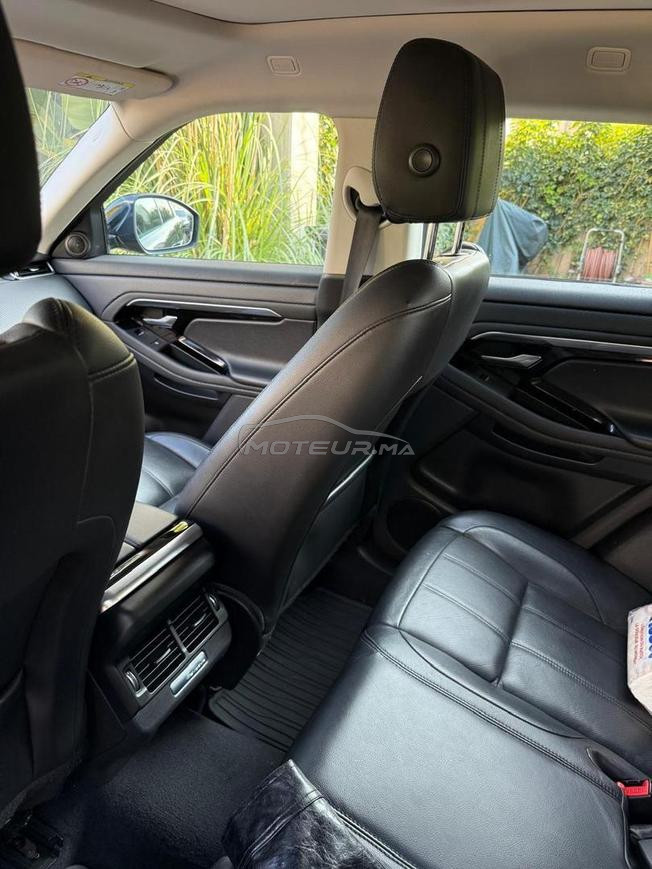 Range rover évoque 