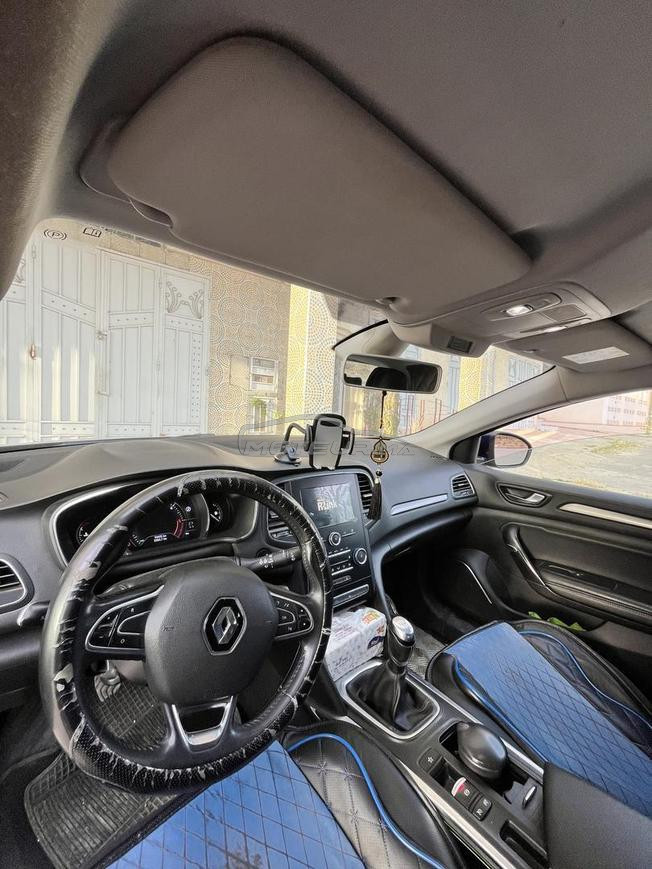 Mégane 4 état neuf première main (73000 km)