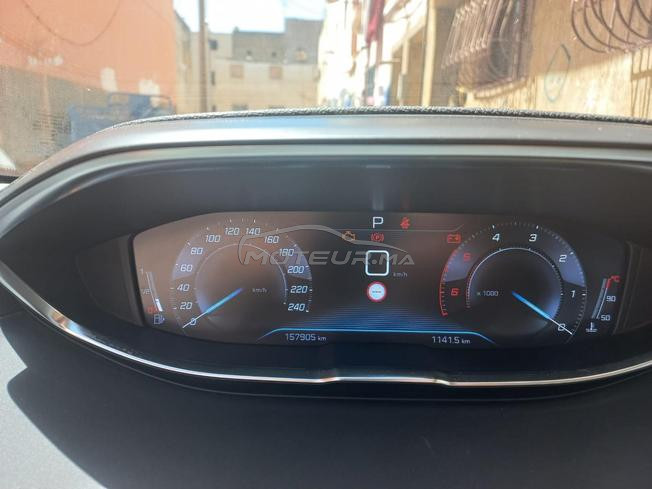 سيارة للبيع بحالة جيدة