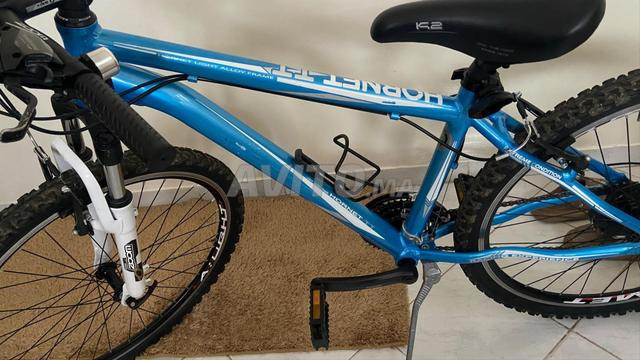 2 VÉLOS encore propres - 2