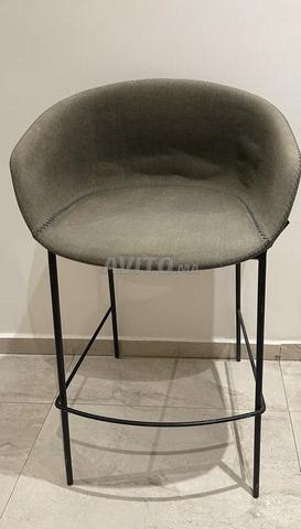 2 chaises de bar en tissu à vendre - 2