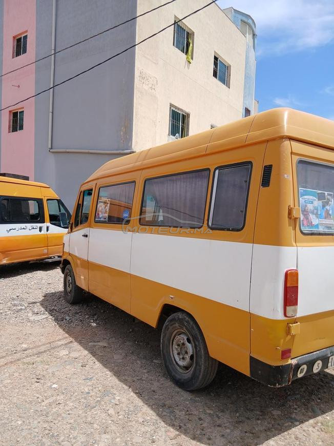 سيارة للبيع
