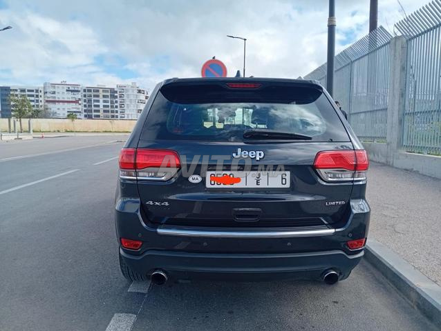 Jeep Grand Cherokee - 2