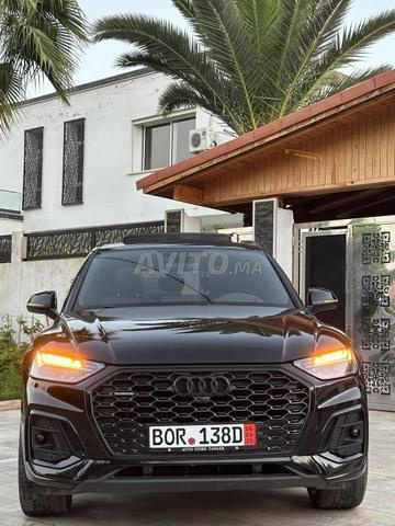 Audi Q5 S-line sport back modèle 2022 dédouanée fin 2025