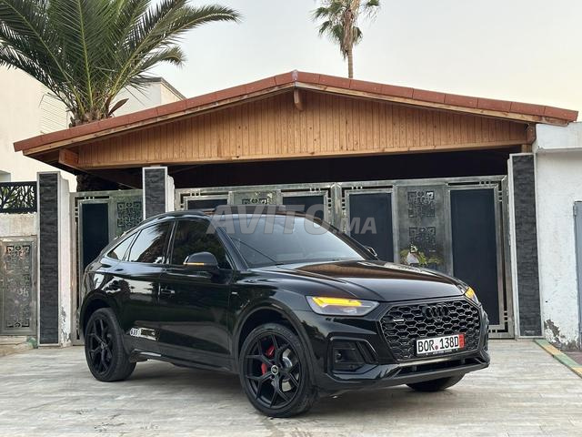 Audi Q5 S-line sport back modèle 2022 dédouanée fin 2025