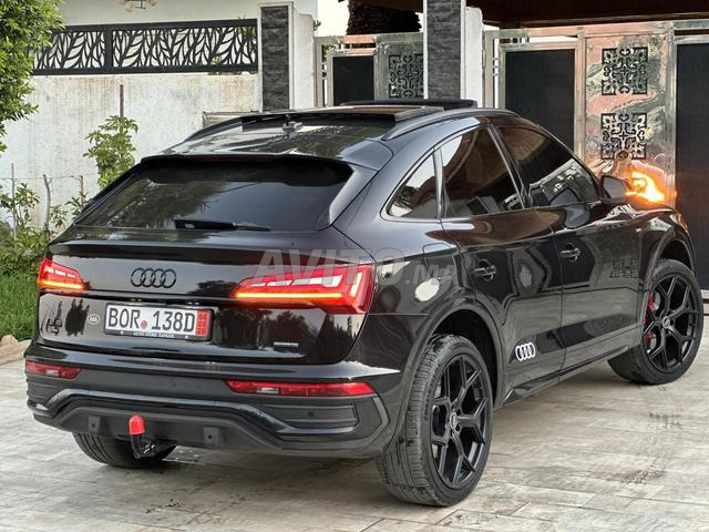 Audi Q5 S-line sport back modèle 2022 dédouanée fin 2025