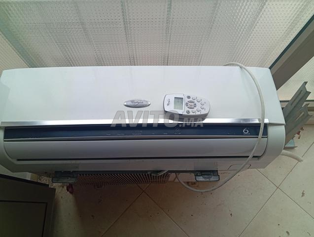 Climatisation Whirlpool 9000btu encore propre - 2