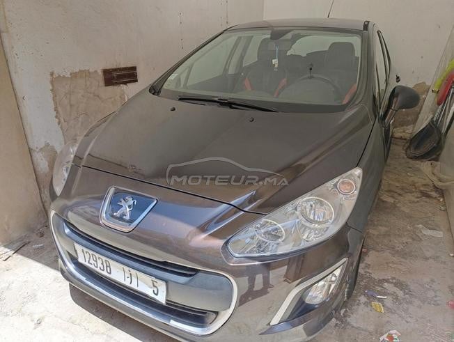 Peugeot 308 Diesel Manuelle 2012 à Kénitra