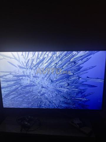 Vends TV Smart Samsung 58 pouces UHD - 2