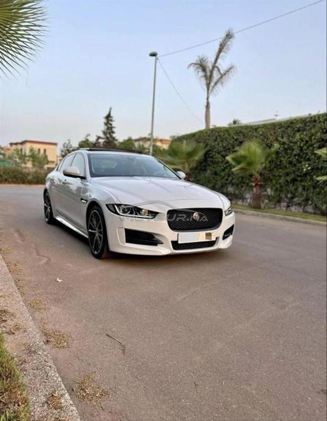 Jaguar Xe R sport excellent état 