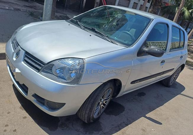 Renault Clio Essence M2007 à Ben Guerir