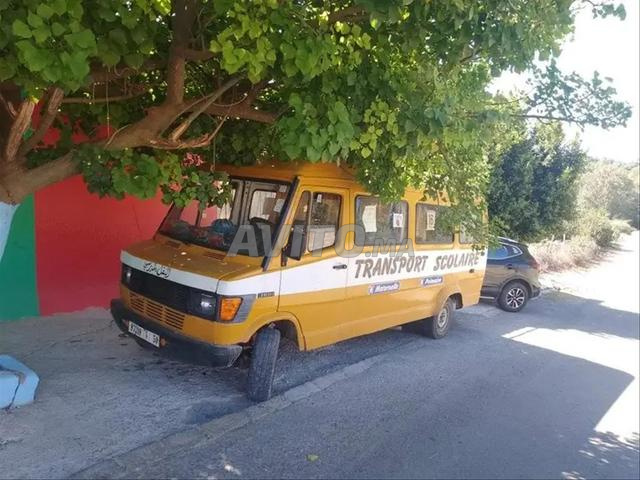 بيع رونو ماستر ومرسيديس 310 - 2