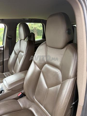 Porsche Cayenne - 2