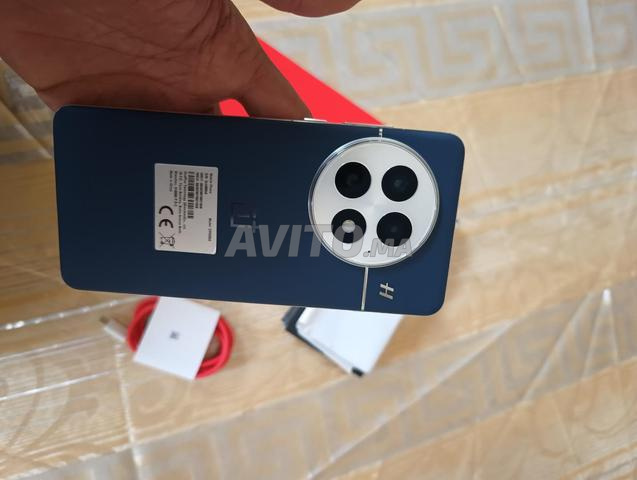 oneplus 13 - 2