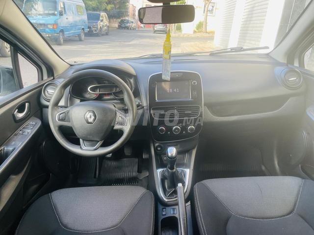 Renault Clio 4 Essence Première main - 2