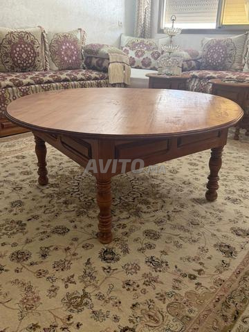 Table à vendre / - 2