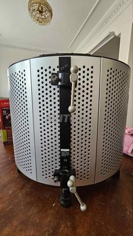 Marantz Professional Sound Shield - 2