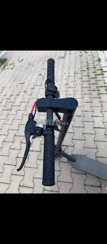 Trottinette électrique en bon état - 2