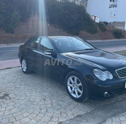 مرسيدس C220 موديل 2006 يدوي 2°مالك - 2