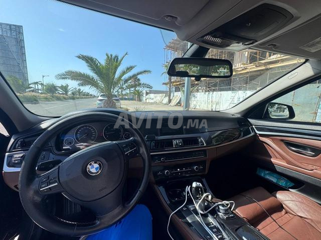 BMW الفئة الخامسة ديزل أوتوماتيك 2011 بالدار البيضاء