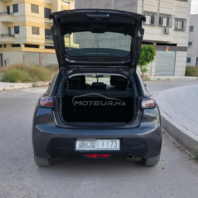 Peugeot 208/2021