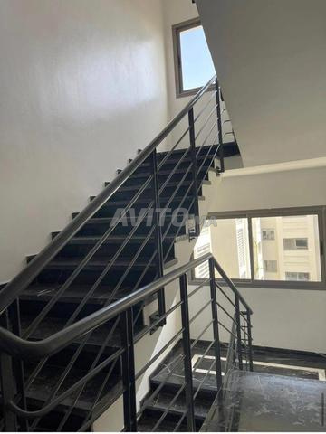 APPARTEMENT À VENDRE – RÉSIDENCE CASAVIEW - 2