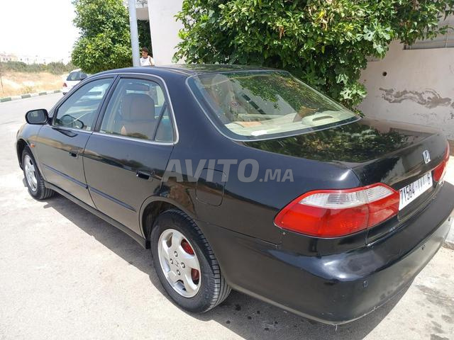 هوندا أكورد بنزين يدوية 2002 في فاس - 2