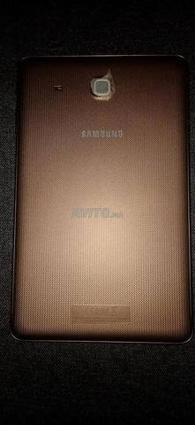 SAMSUNG GALAXY Tab E 9.6 - 2