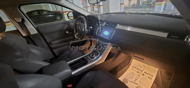 Range Rover évoque 
