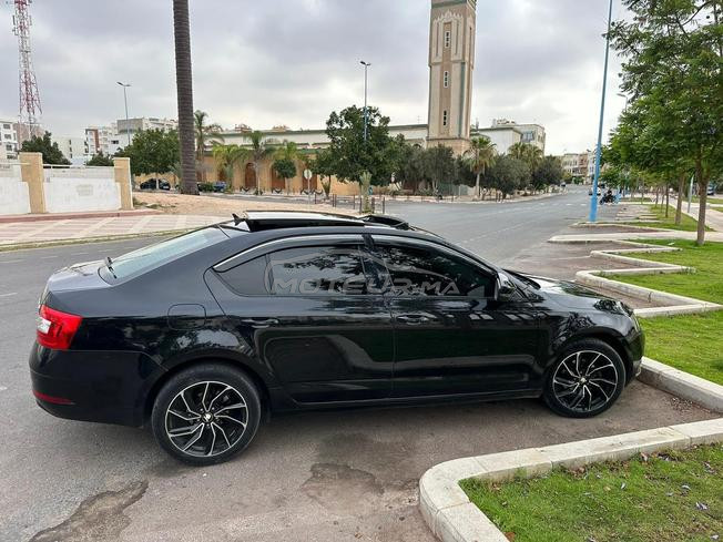 skouda octavia automatique très bon état 