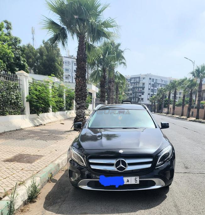 Mercedes GLA 180 D 2015