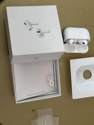 AirPods Génération 2, état neuf - 2