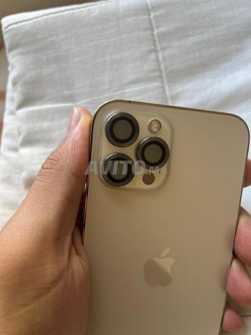 iPhone 12 pro max Btt 93 Gold malaki, téléphone très propre - 2