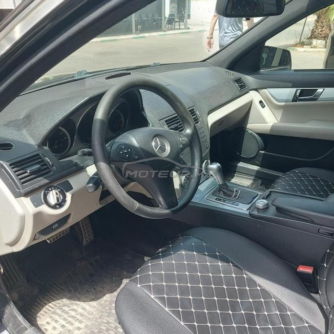 Mercedes-Benz 220 Diesel Manuelle 2010 à Temara