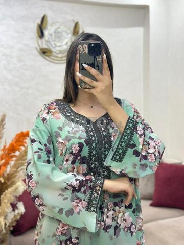 Caftan fait à la main avec broderie - 2