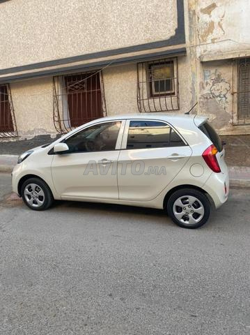 Kia Picanto Essence Manuelle 2015 à Casablanca - 2