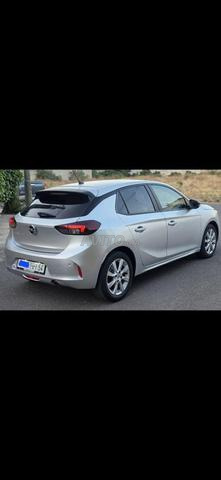 Opel Corsa 2024 diesel 1er main