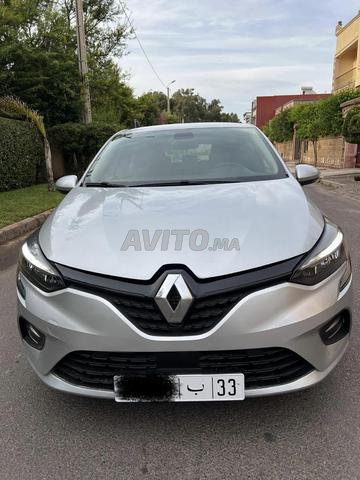 Clio 5 État Neuf 1er main - 2