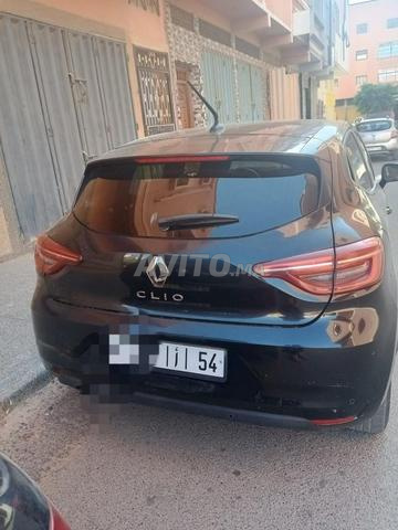 Clio 5 propre 1ère main, modèle 2022, 65 777 km - 2