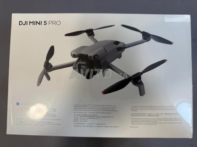 درون DJI Mini 5 Pro Combo Fly More جديدة