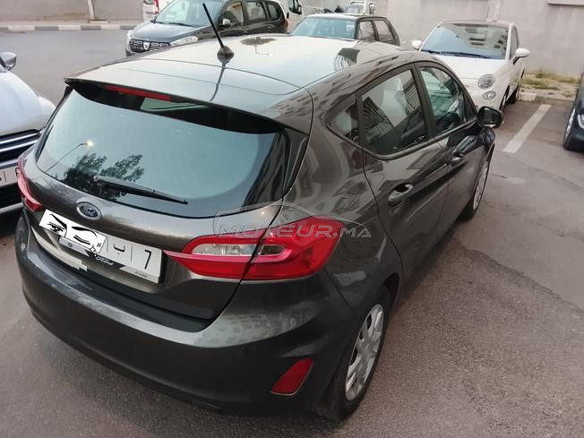 Ford fiesta essence 