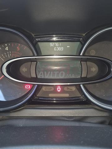 Renault Clio Diesel Automatique 2019 à Tanger - 2