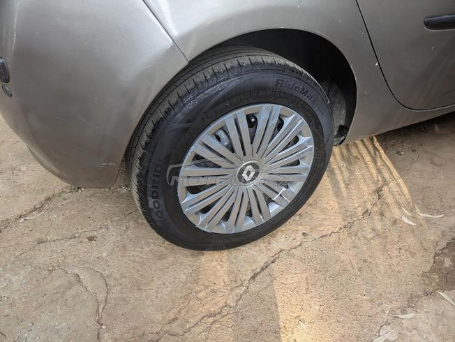 Renault Clio Essence Manuelle 2008 à Meknès