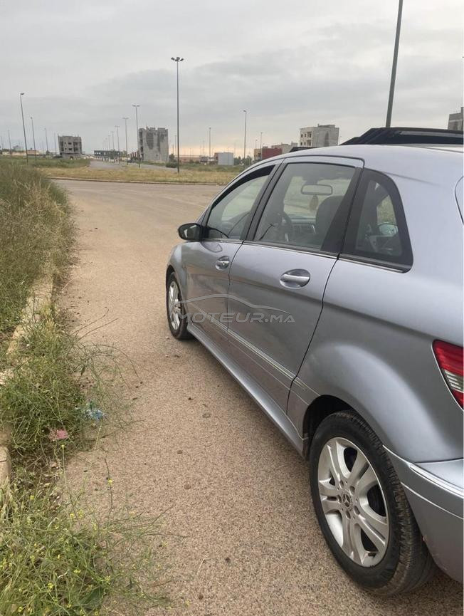 Mercedes b180