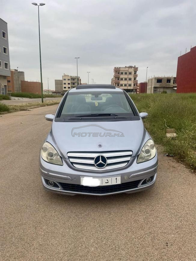 Mercedes b180